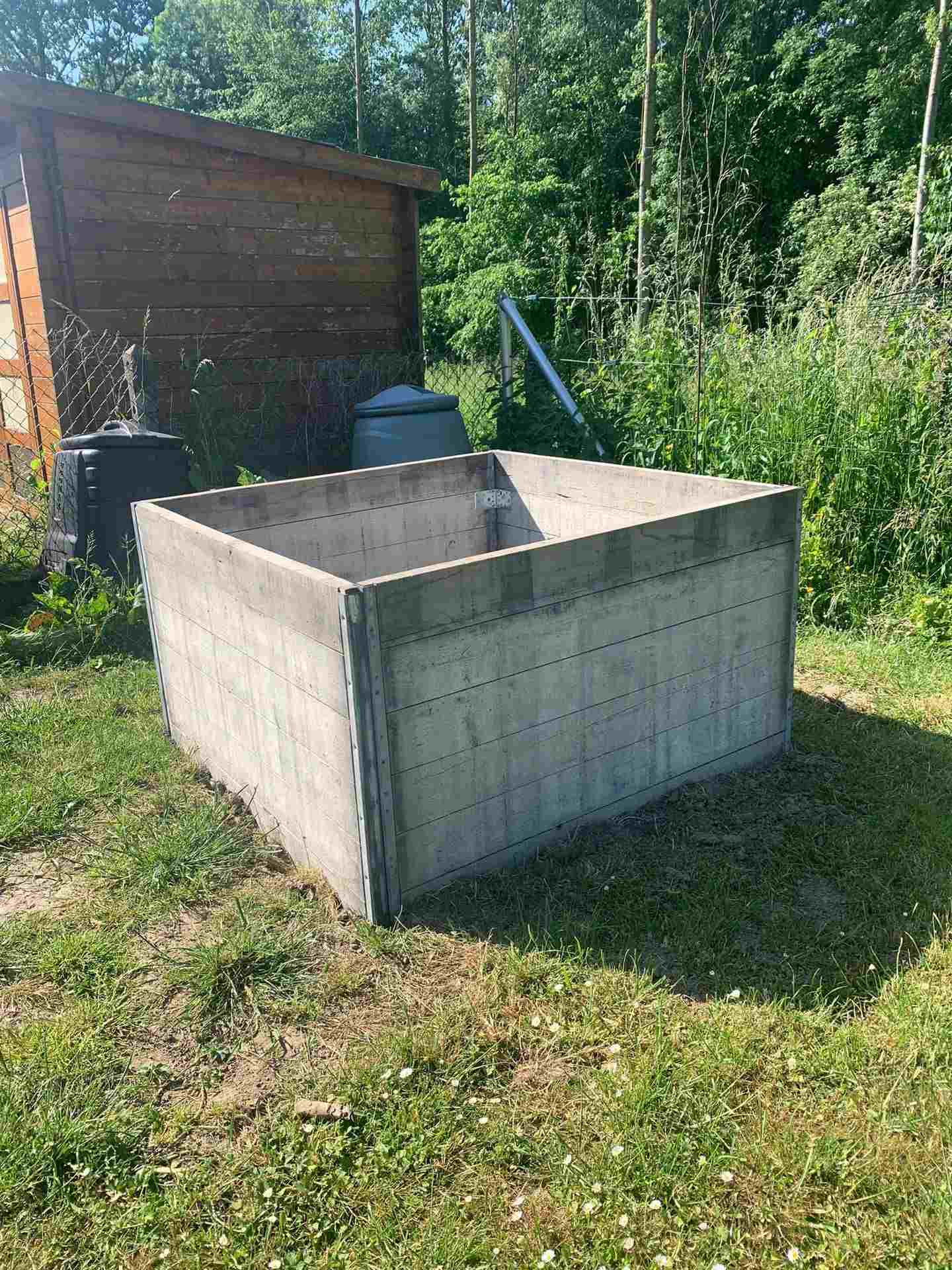 bac à potager en panneau de coffrage 