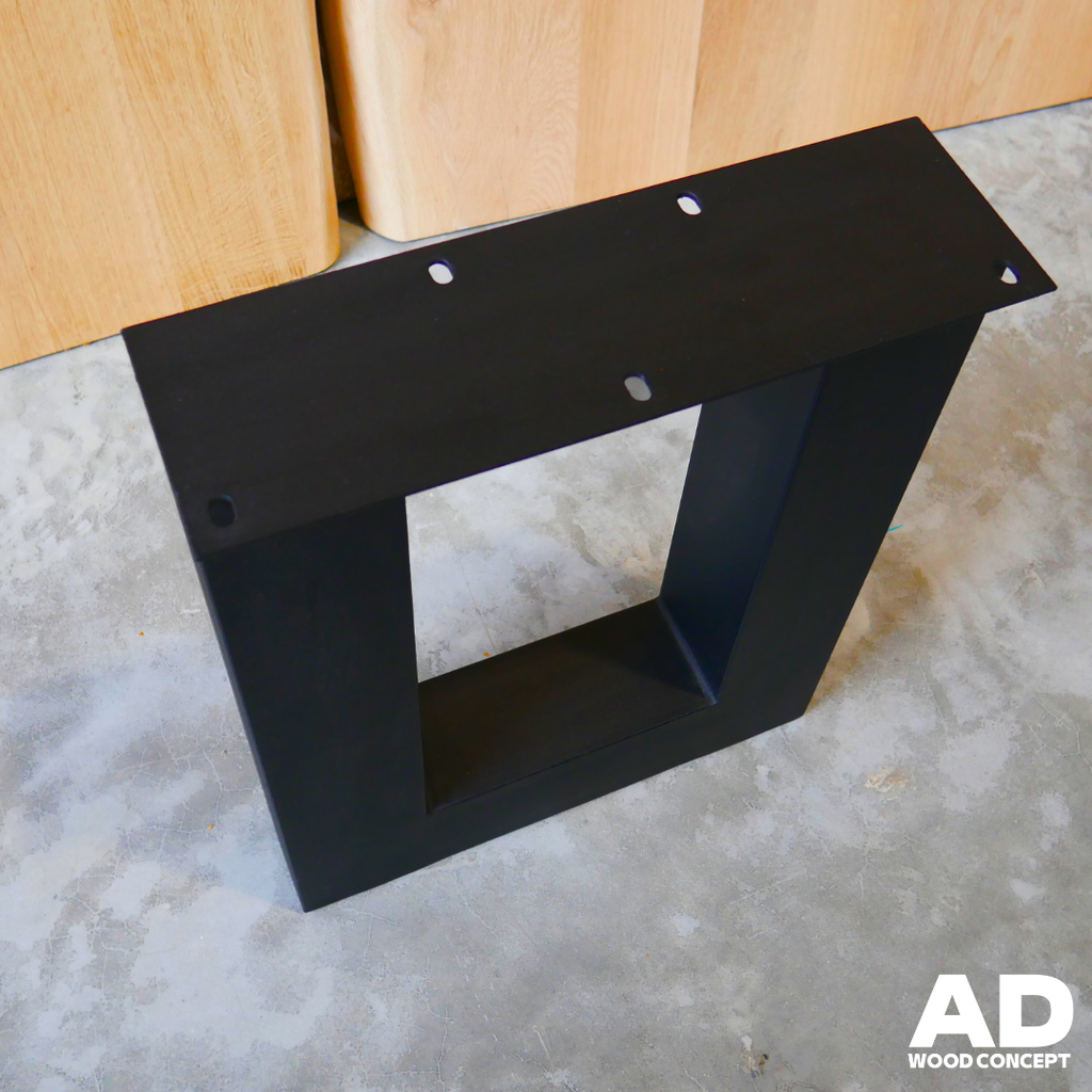 Petits pieds de table en U
