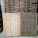 Panneau de coffrage Mélèze (140cm X 97cm).webp