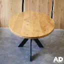 table en bois ovale.webp