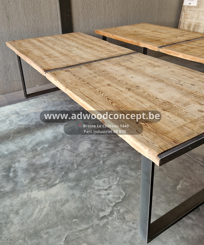 Table industrielle 280CM x 105CM