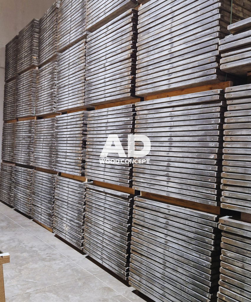 Panneau de coffrage Mélèze 140CM x 110CM